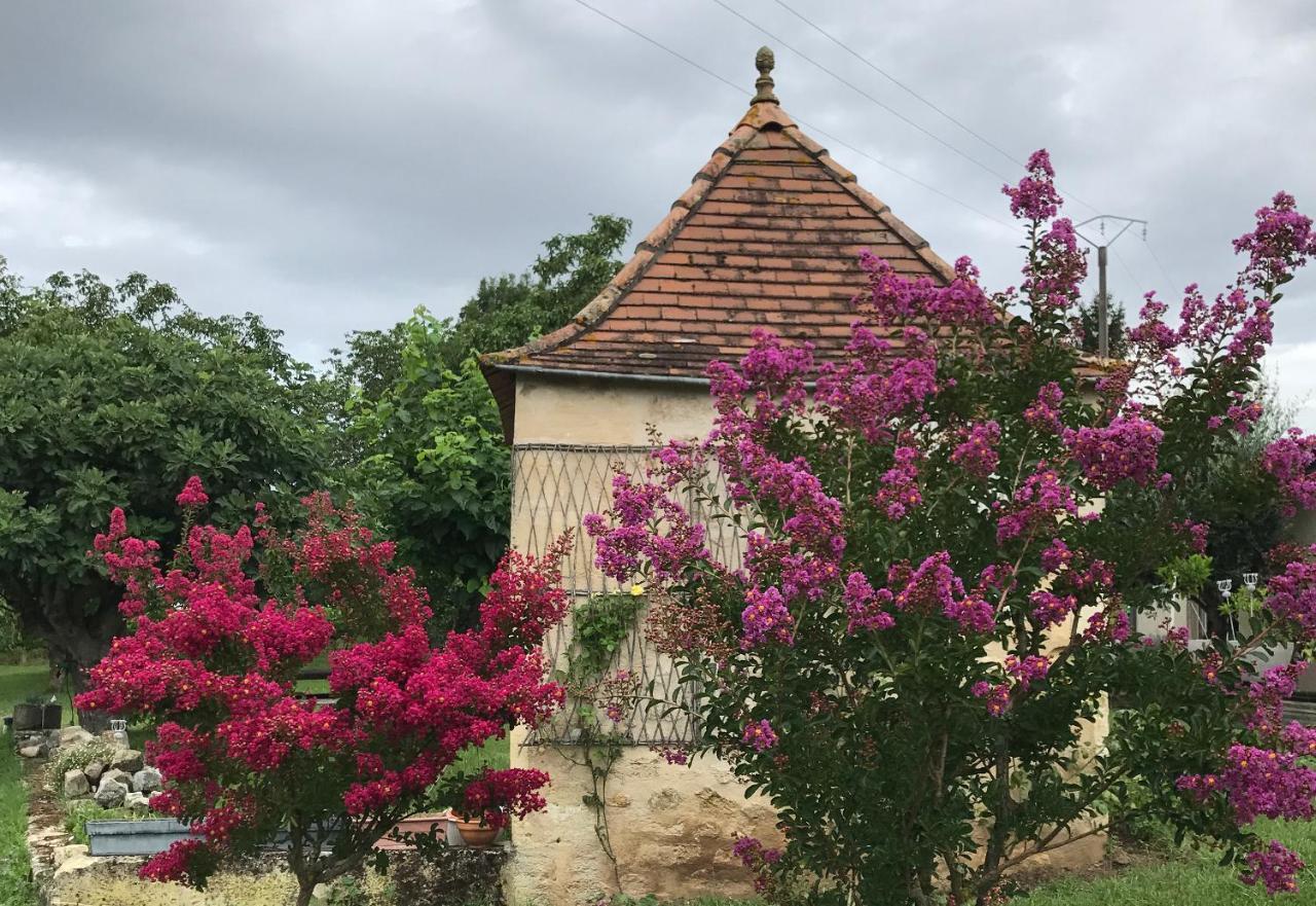 Clos Monicord Bed and Breakfast Vérac Exteriör bild